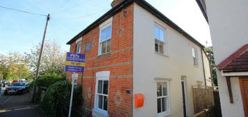 2 bedroom semi-detached house