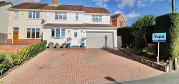 4 bedroom semi-detached house for sale