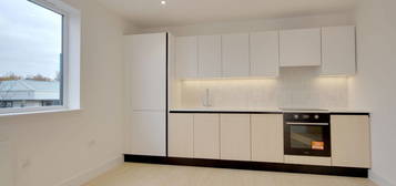 2 bed flat to rent