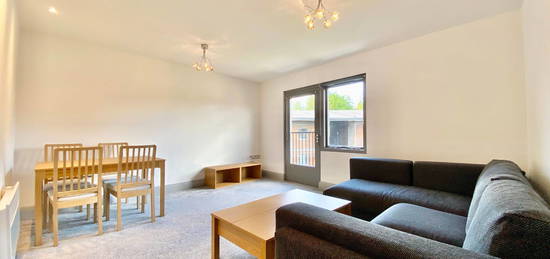 2 bed flat to rent