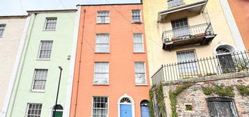 4 bedroom terraced house for sale