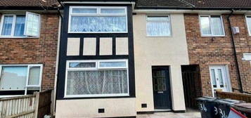 3 bedroom terraced house for sale