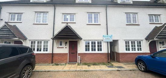 4 bedroom terraced house