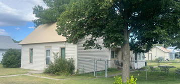 414 S Ketcham Ave, Bird City, KS 67731