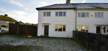 6 bedroom semi-detached house