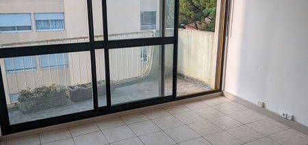 Appartement Nîmes Est 23M² 395