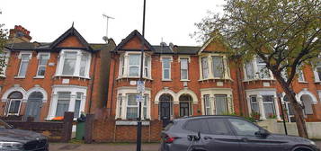 3 bedroom flat to rent