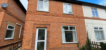 3 bedroom semi-detached house