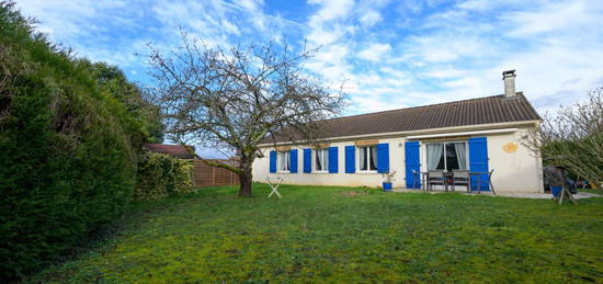 Maison de plain-pied  à vendre, 7 pièces, 4 chambres, 107 m²