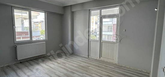 Sahibinden bakımları yeni yapılmış memura kiralık daire