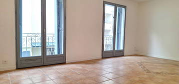 BEZIERS - APPARTEMENT T2 AVEC EXTERIEUR