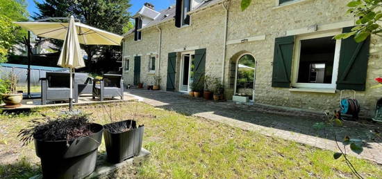 Maison longère  à vendre, 6 pièces, 4 chambres, 169 m²