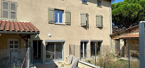 Maison  à vendre, 5 pièces, 4 chambres, 106 m²