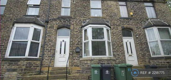 3 bedroom terraced house