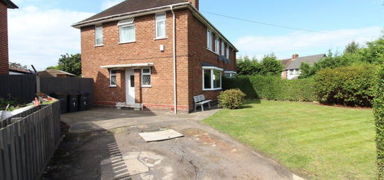 3 bed semi-detached house for sale