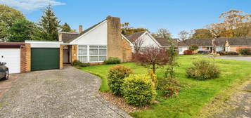 3 bed detached bungalow for sale