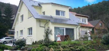 Freistehendes Einfamilienhaus m. Terrasse u. großem Garten in erstklassiger, bevorzugter Lage NEUBAU