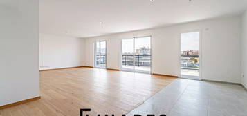 Vente appartement 4 pièces 123 m²