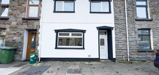 3 bedroom terraced house