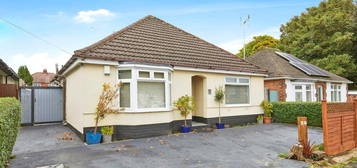 3 bedroom detached bungalow for sale