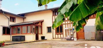 Maison de village 1 étage  à vendre, 7 pièces, 4 chambres, 189 m²