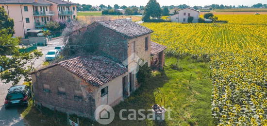 Rustico/casale in Via Romolo Zanzi 20