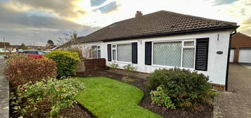 2 bedroom semi-detached bungalow for sale