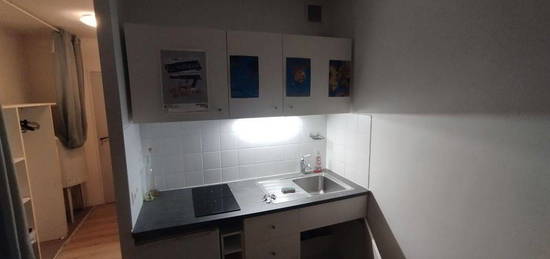 Studio 19, 90m2 centre ville