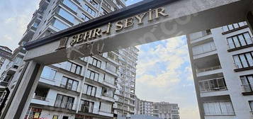 ŞEHRİ SEYİR ESYA PROJESİNDE KİRALIK 3+1 DAİRE KAŞÜSTÜ HOME