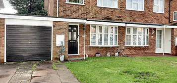 3 bedroom semi-detached house for sale