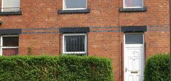 4 bedroom terraced house