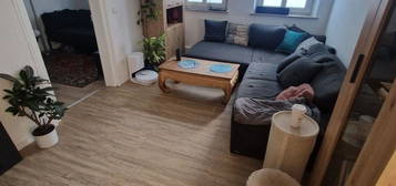 -- RENOVIERT --  3,5 Zimmer mit EBK in Nürnberg/Veilhof