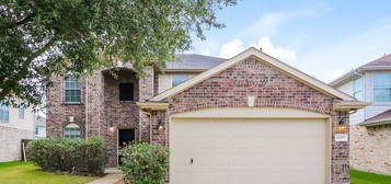 16119 Chamomile Ct, Houston, TX 77083