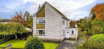 4 bed detached house for sale