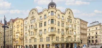 Prodej bytu 4+1/2x balkon/sklep, 157 m2, Praha 1 - Staré Město, ul. Valentinská