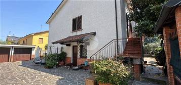 Villa unifamiliare via Petrarca 9, Bettola Zeloforomagno, Peschiera Borromeo