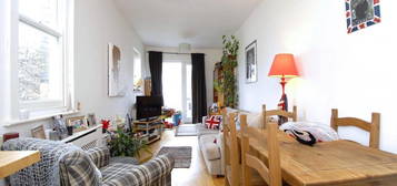 2 bed flat to rent