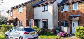 2 bed detached house to rent