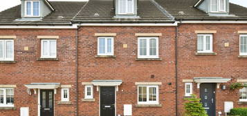 4 bed terraced house for sale