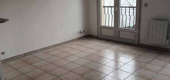 Appartement 2 pieces a louer houilles gare