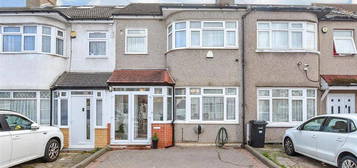 3 bed terraced house for sale