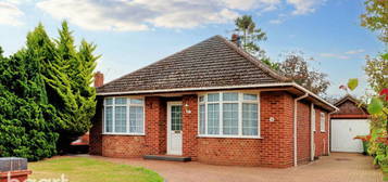 2 bedroom detached bungalow for sale