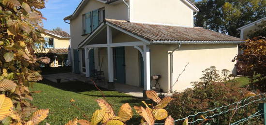 Maison  à louer, 4 pièces, 4 chambres, 85 m²