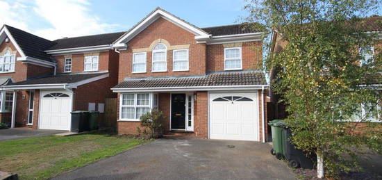 4 bedroom detached house to rent