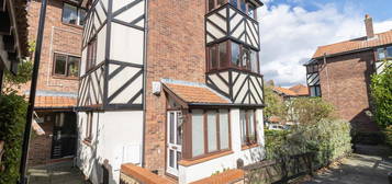 Flat for sale in Kirkwood Drive, Kenton, Newcastle Upon Tyne NE3