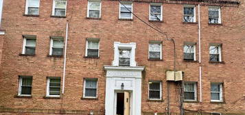 114 Danbury St SW Apt 5, Washington, DC 20032