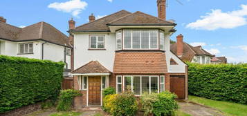 4 bedroom detached house