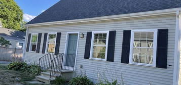 19 School St, Westborough, MA 01581