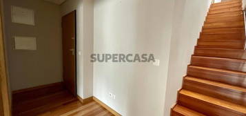 Apartamento T3 em Espinho de 140,00 m²