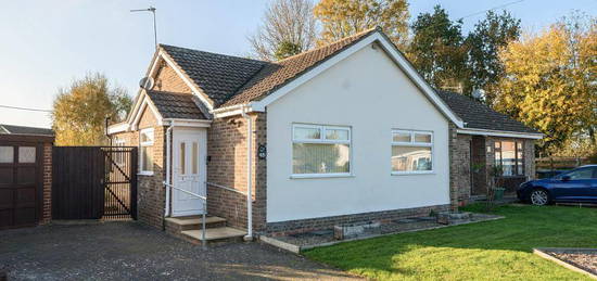 2 bedroom semi-detached bungalow for sale